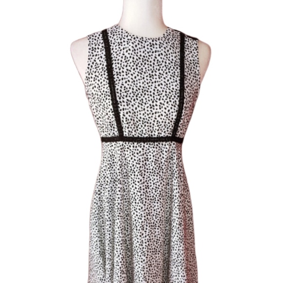 H&M Circle Skirt Dot Dress Lace Trim 8 - Picture 1 of 7